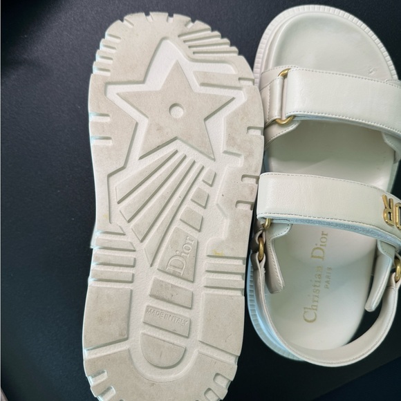 Dior Sandals in good condition - Picture 2 of 7